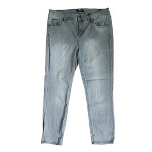 Buffalo by David Button Jeans Womens Size 12/32‎ Aubrey Grey Gray Mid Rise Capri